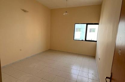 Apartment - 3 Bedrooms - 3 Bathrooms for rent in Al Mahatta - Al Qasimia - Sharjah