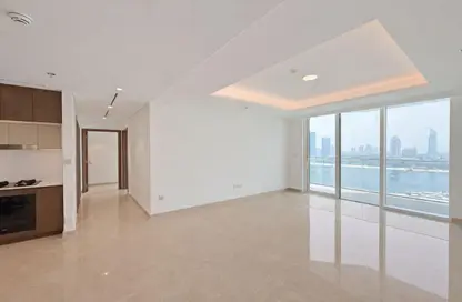 Apartment - 2 Bedrooms - 2 Bathrooms for rent in Palace Beach Residence Tower 2 - Palace Beach Residence - EMAAR Beachfront - Dubai Harbour - Dubai