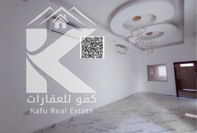87043030 - Property Main Image