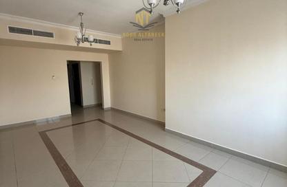 Apartment - 3 Bedrooms - 3 Bathrooms for sale in New Al Taawun Road - Al Taawun - Sharjah Apartment - 3 Bedrooms - 3 Bathrooms for sale in New Al Taawun Road - Al Taawun - Sharjah