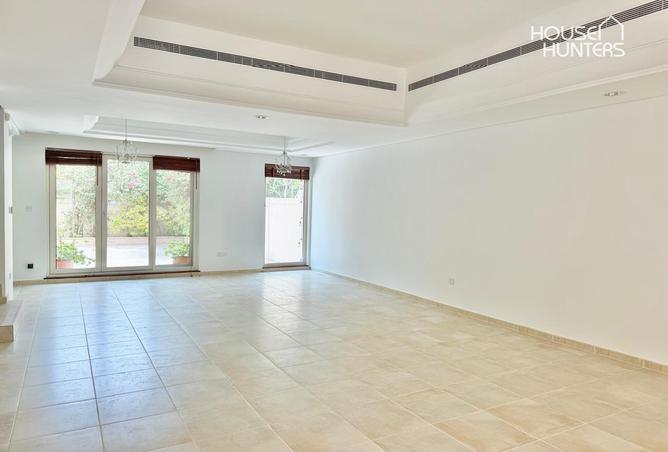 74910406 - Property Main Image