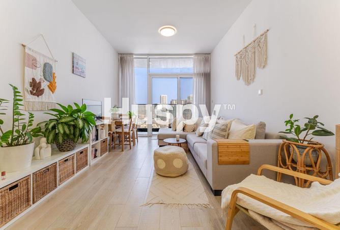 Mid Floor | Marina View | Furnished