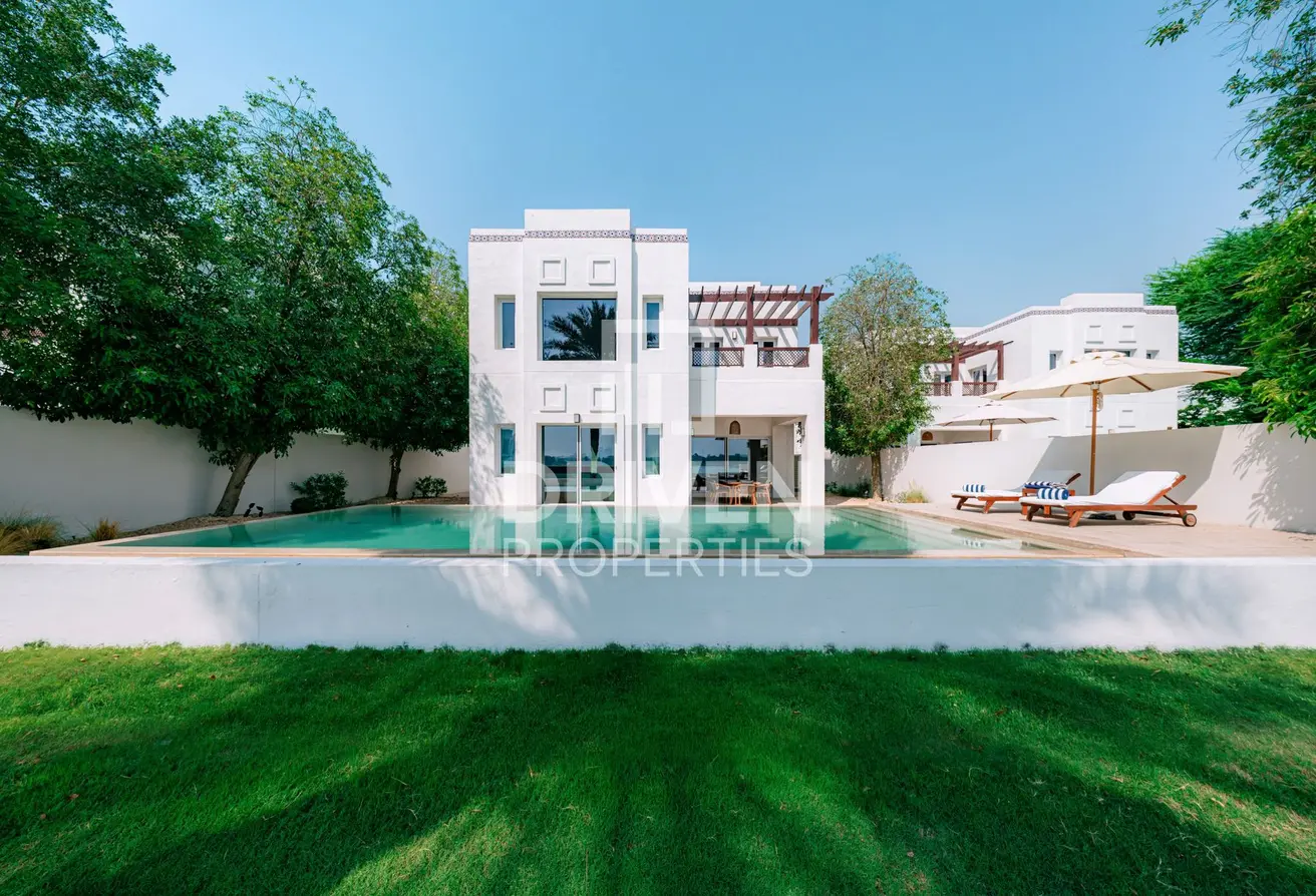 117703894 - Property Main Image