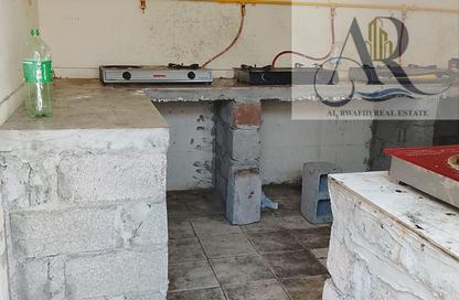 سكن عمال - استوديو - 7+ للايجار في المنطقة الصناعية رقم 4 - المنطقة الصناعية بالشارقة - الشارقة