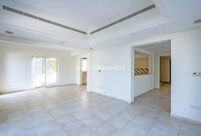 76458512 - Property Image 2