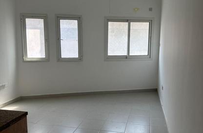 Apartment - Studio - 1 for rent in Al Rimal NAF145 - Naif - Deira - Dubai