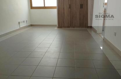 Apartment - Studio - 1 Bathroom for rent in Mankhool Building - Al Mankhool - Bur Dubai - Dubai