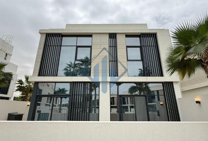 73863448 - Property Main Image