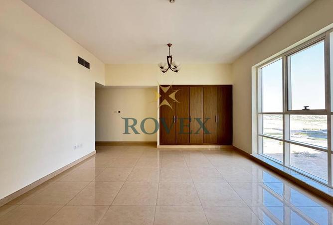 98277339 - Property Image 2