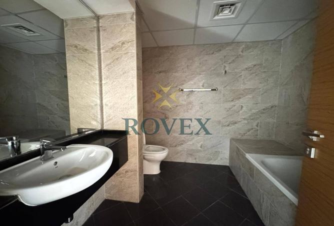 98277339 - Property Image 3