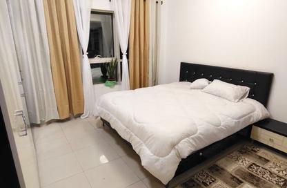 Apartment - 3 Bedrooms - 3 Bathrooms for rent in Al Khan Corniche - Al Khan - Sharjah