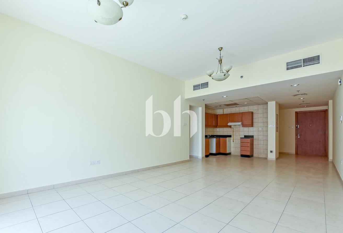 Spacious | Vacant Soon | Community View | 1st Flr photo 6