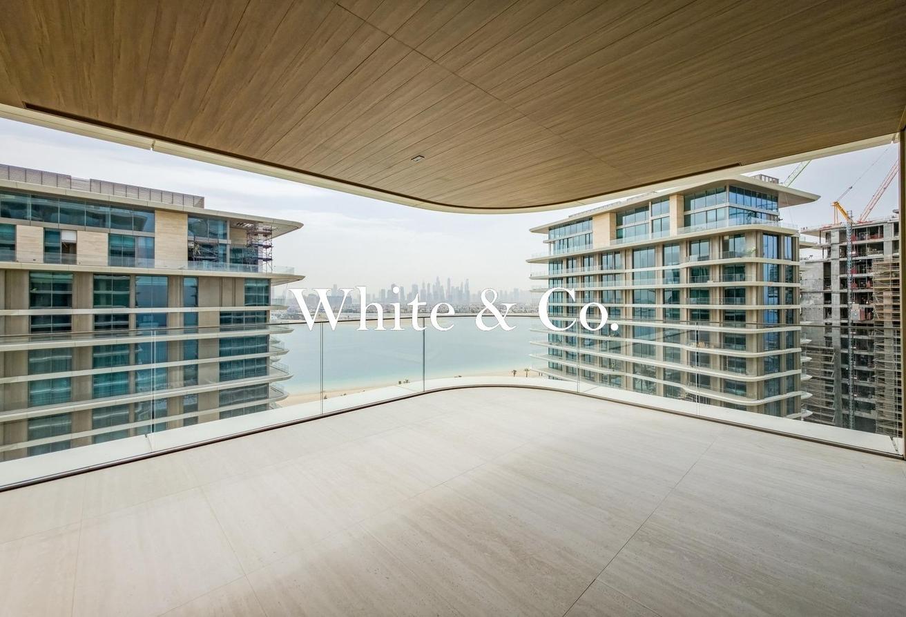 Full Palm Views | 2 Bed+Maid | Brand New photo 11