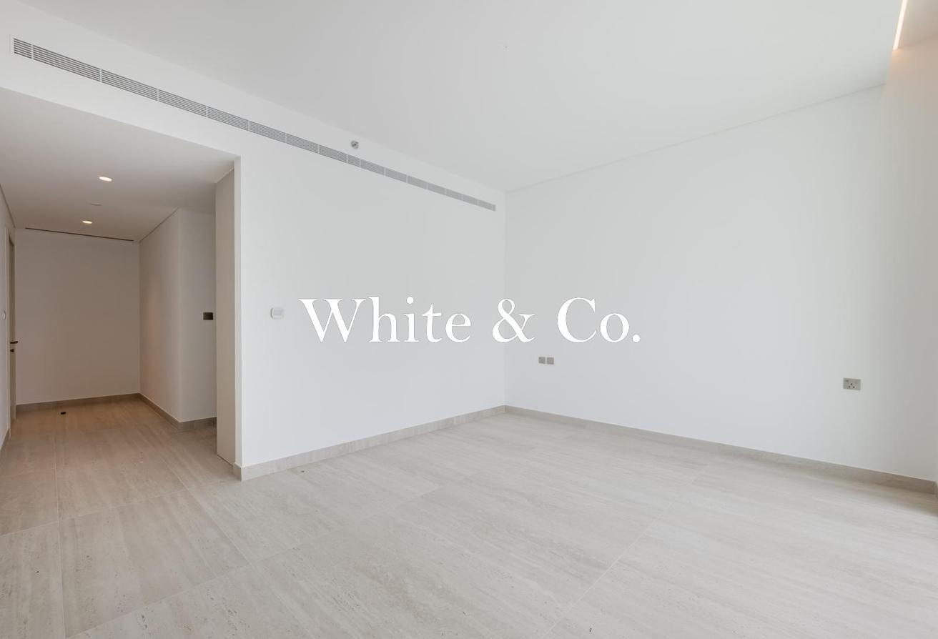 Full Palm Views | 2 Bed+Maid | Brand New photo 12