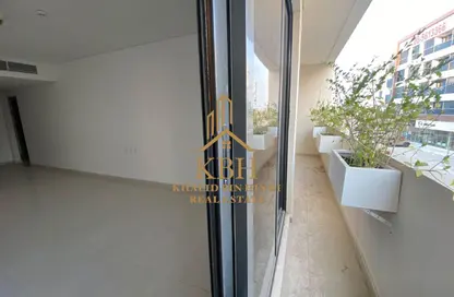 Apartment - 1 Bedroom - 2 Bathrooms for rent in AlFalah - Muwaileh Commercial - Sharjah
