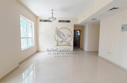 Apartment - 2 - 2 for rent in Al Mamzar - Al Mamzar - Sharjah - Sharjah Apartment - 2 - 2 for rent in Al Mamzar - Al Mamzar - Sharjah - Sharjah