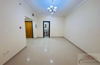 Apartment - 1 Bedroom - 2 Bathrooms for rent in Muwaileh 29 Building - Muwaileh - Sharjah