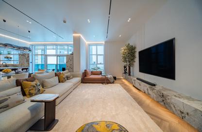 Apartment - 3 - 4 for sale in Marina Arcade Tower - Dubai Marina - Dubai