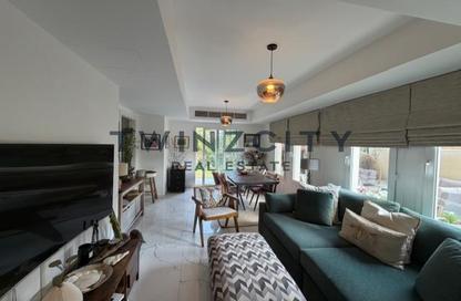 Villa - 2 Bedrooms - 2 Bathrooms for sale in Springs 11 - The Springs - Dubai