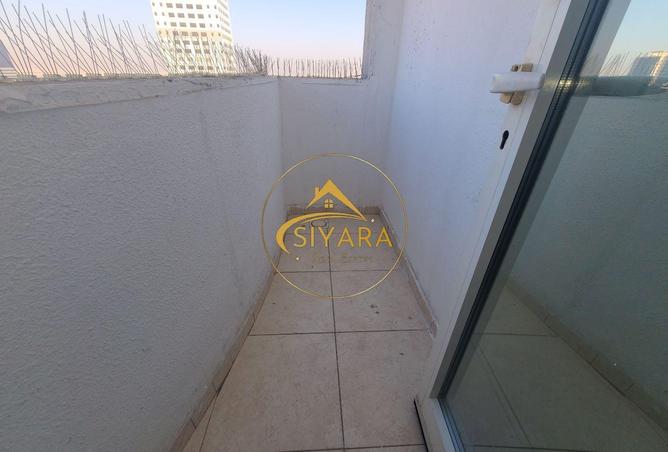 100860521 - Property Image 2