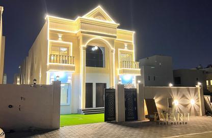 Villa - 5 Bedrooms - 7 Bathrooms for sale in Al Yasmeen 1 - Al Yasmeen - Ajman