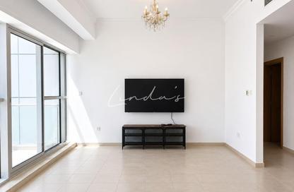 Apartment - 3 Bedrooms - 3 Bathrooms for rent in Mayfair Residency - Business Bay - Dubai