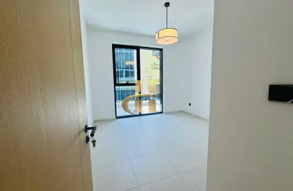 شقة - 2 غرف نوم - 2 حمامات للايجار في ه ثلاثة بواسطة أورورا - منطقة 11 - قرية جميرا الدائرية - دبي