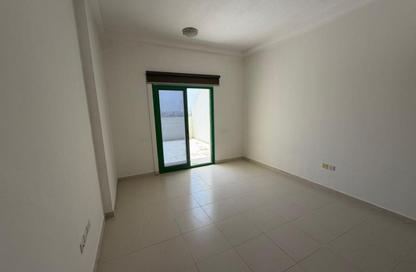 Apartment - Studio - 1 Bathroom for rent in Smart Tower 1 - Al Amerah - Ajman