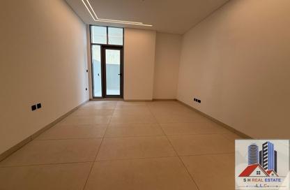 Apartment - 1 - 1 for rent in Ayhaco 7 - Jumeirah Garden City - Al Satwa - Dubai Apartment - 1 - 1 for rent in Ayhaco 7 - Jumeirah Garden City - Al Satwa - Dubai
