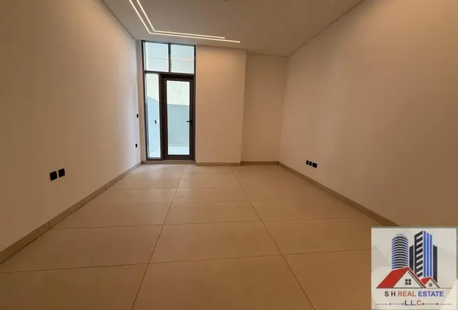 161877030 - Property Image 2
