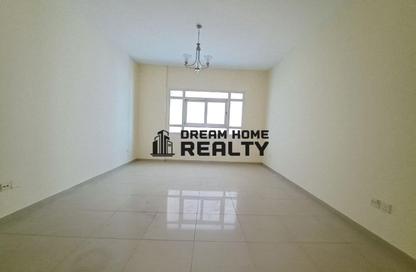 Apartment - 2 Bedrooms - 3 Bathrooms for rent in New Al Taawun Road - Al Taawun - Sharjah