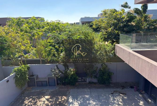 2Of0GMo9akq - Property Image 2