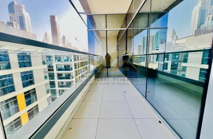 Apartment - 1 Bedroom - 2 Bathrooms for rent in Jumeirah Garden City - Al Satwa - Dubai