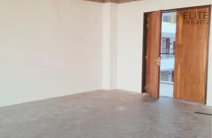 Office Space - 1 Bedroom - 2 Bathrooms for rent in Golden Gate - Oud Metha - Bur Dubai - Dubai