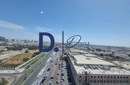 Apartment - 2 Bedrooms - 3 Bathrooms for rent in United Square - Al Khalidiya - Abu Dhabi