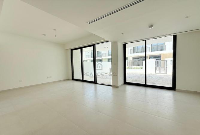 87890453 - Property Main Image