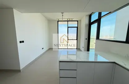 شقة - 2 غرف نوم - 2 حمامات للايجار في بنغاطي هاوس - الضاحية 10 - قرية جميرا الدائرية - دبي