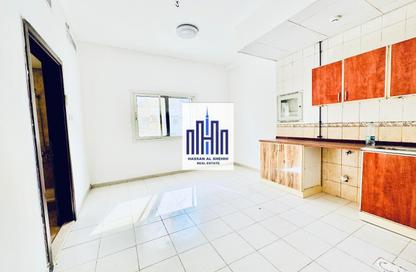 Apartment - Studio - 1 Bathroom for rent in Muwailih Building - Muwaileh - Sharjah