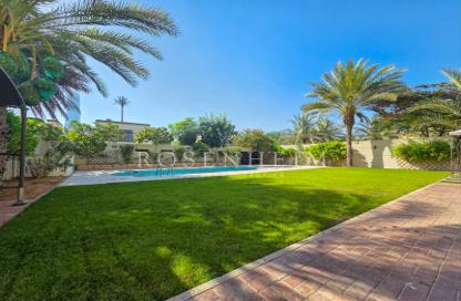 Villa - 4 Bedrooms - 5 Bathrooms for rent in District 4 - Jumeirah Park - Dubai