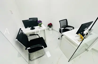 مكتب - غرفة نوم - 1 حمام للايجار في ريم ريزدنسي - الكرامة - دبي