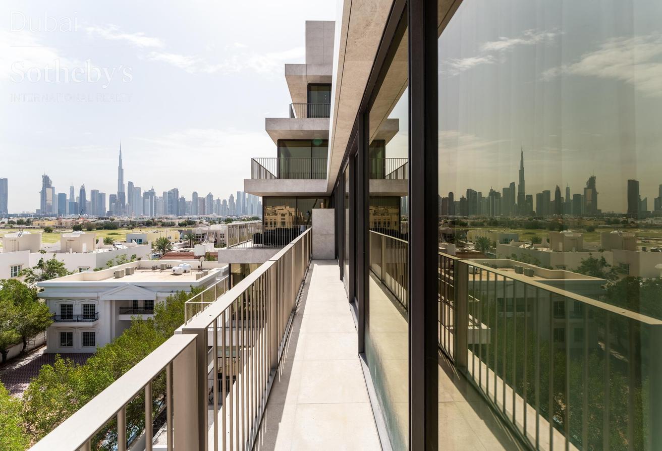 Turnkey Apartment with Burj Khalifa Views photo 21
