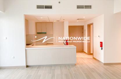 Apartment - 2 - 2 for sale in Waters Edge - Yas Island - Abu Dhabi Apartment - 2 - 2 for sale in Waters Edge - Yas Island - Abu Dhabi