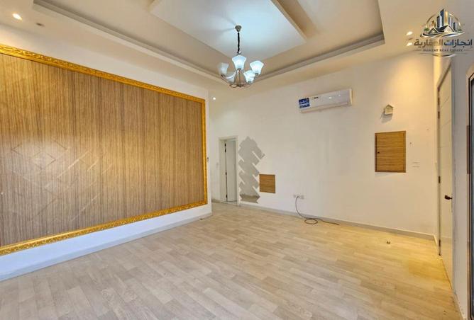 103275385 - Property Image 3