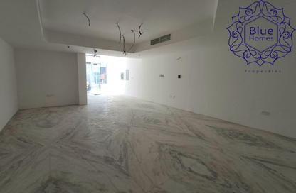 Shop - Studio for rent in Al Barsha 1 - Al Barsha - Dubai Shop - Studio for rent in Al Barsha 1 - Al Barsha - Dubai