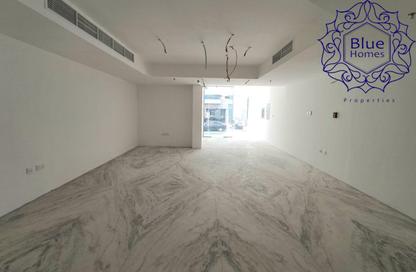 Shop - Studio for rent in Al Barsha 1 - Al Barsha - Dubai Shop - Studio for rent in Al Barsha 1 - Al Barsha - Dubai