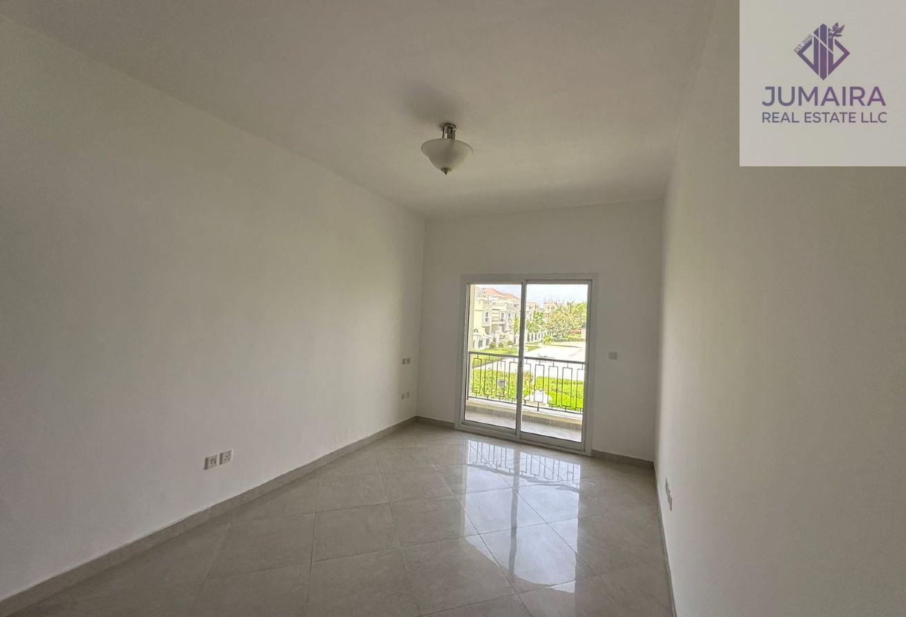 Bayti 3+Maid VIlla For Sell -Al Hamra Village