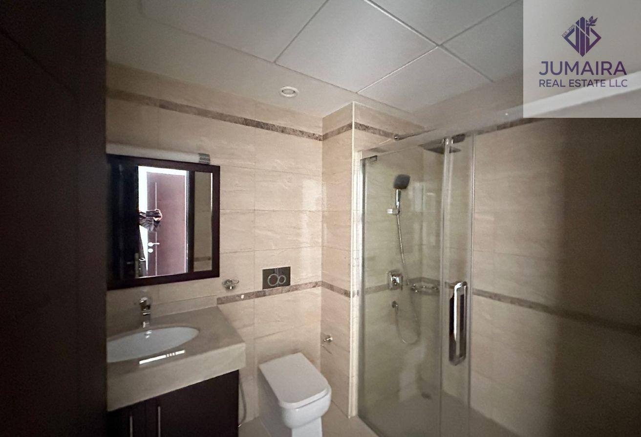Bayti 3+Maid VIlla For Sell -Al Hamra Village