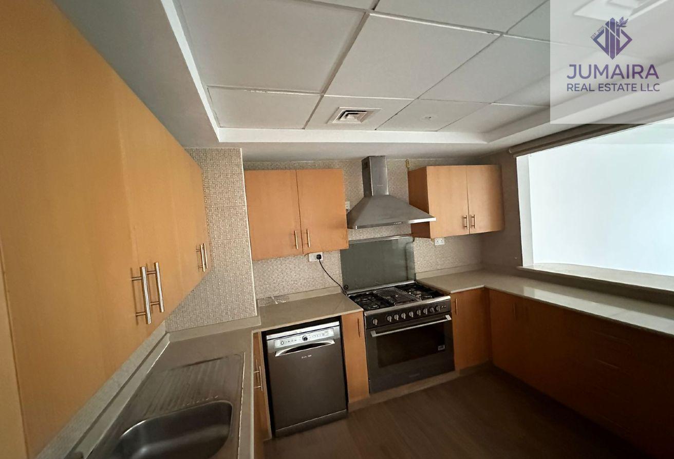 Bayti 3+Maid VIlla For Sell -Al Hamra Village