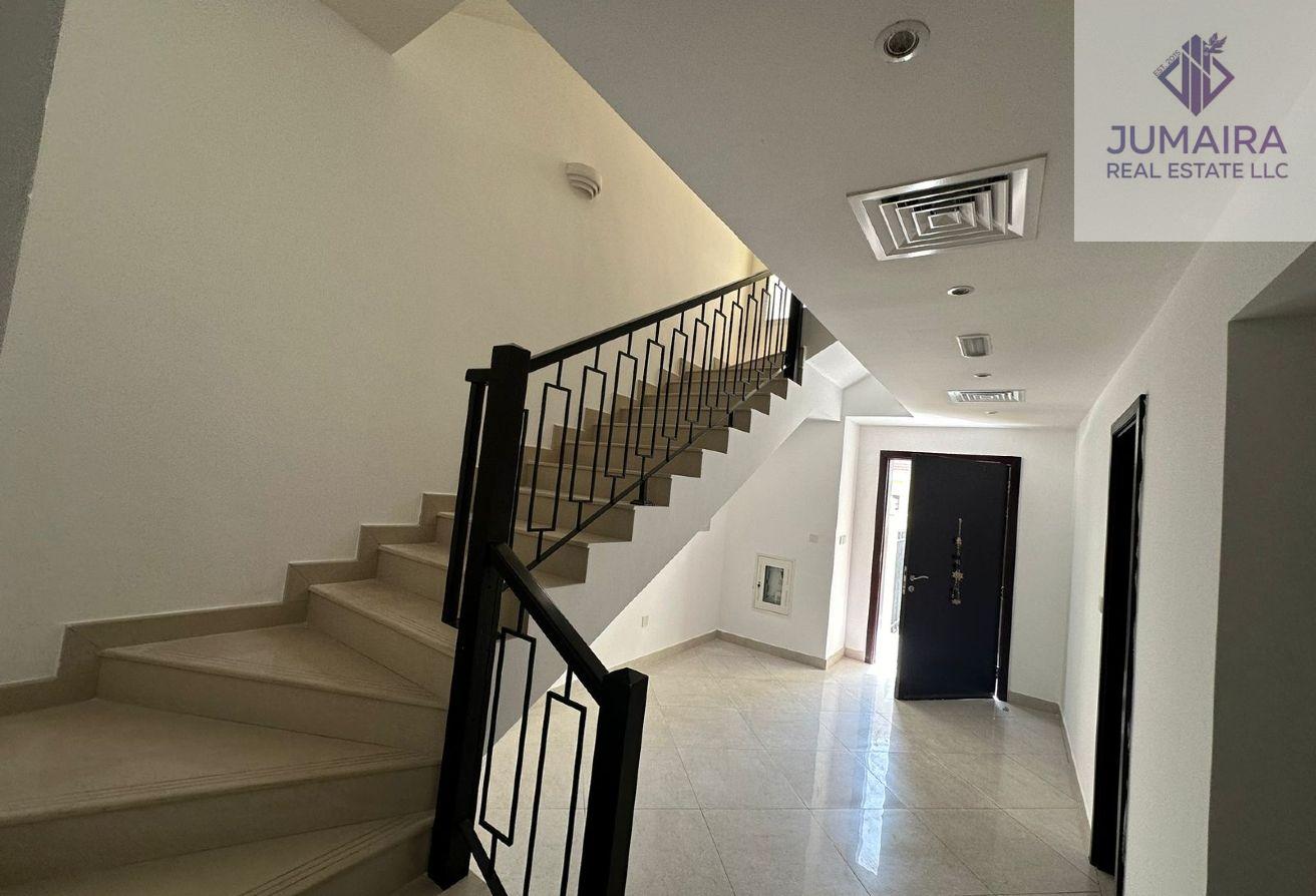 Bayti 3+Maid VIlla For Sell -Al Hamra Village