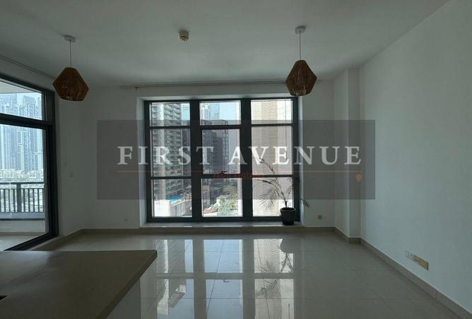 EXCLUSIVE 1BR + STUDY | CLAREN TOWER 2